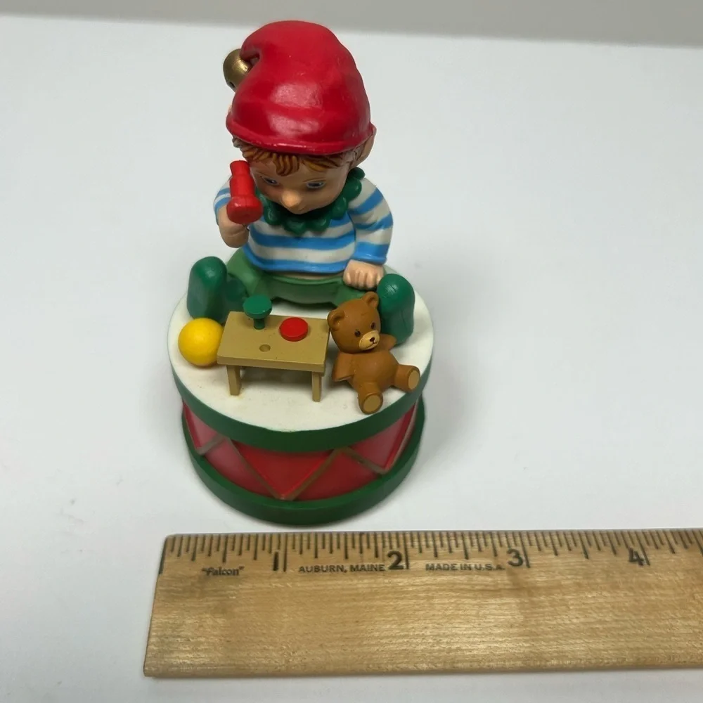 Vintage Enesco 1986 Christmas Small World of Music Box Toy Shop Technician